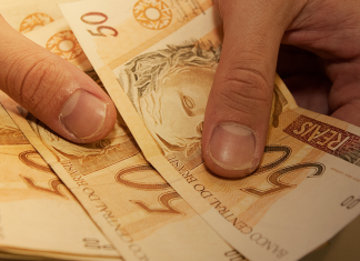 Erro da empresa contratada poderá gerar duplicidade na mensalidade, mas DEVOLUÇÃO SERÁ FEITA NO MESMO DIA