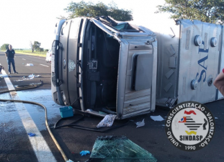 Viatura da SAP sofre acidente na Rodovia Marechal Rondon